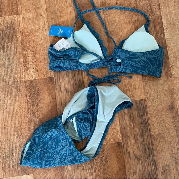 CUPSHE Bikini High Waisted Scalloped V Neck Two Pieces Swimsuit - Picture 6 of 6